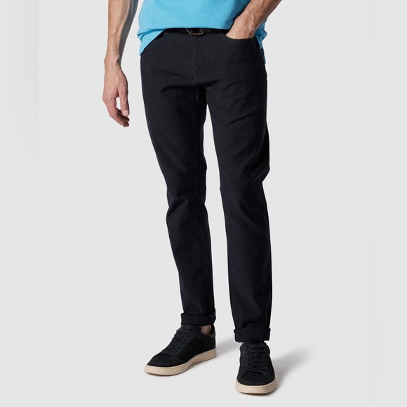 Rodd & Gunn Motion 2 Straight Jean N106-28 - Picture 2 of 8